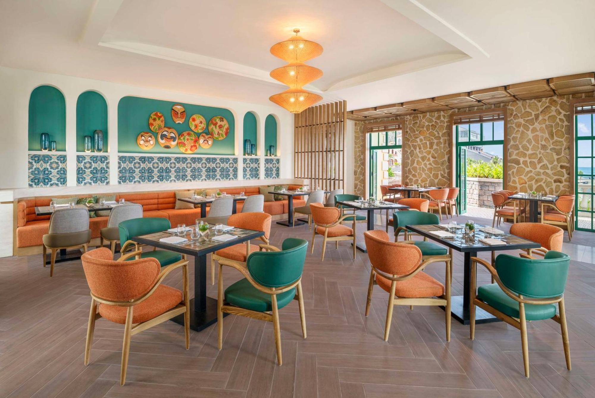 Hotel La Festa Phu Quoc, Curio Collection By Hilton Exterior foto