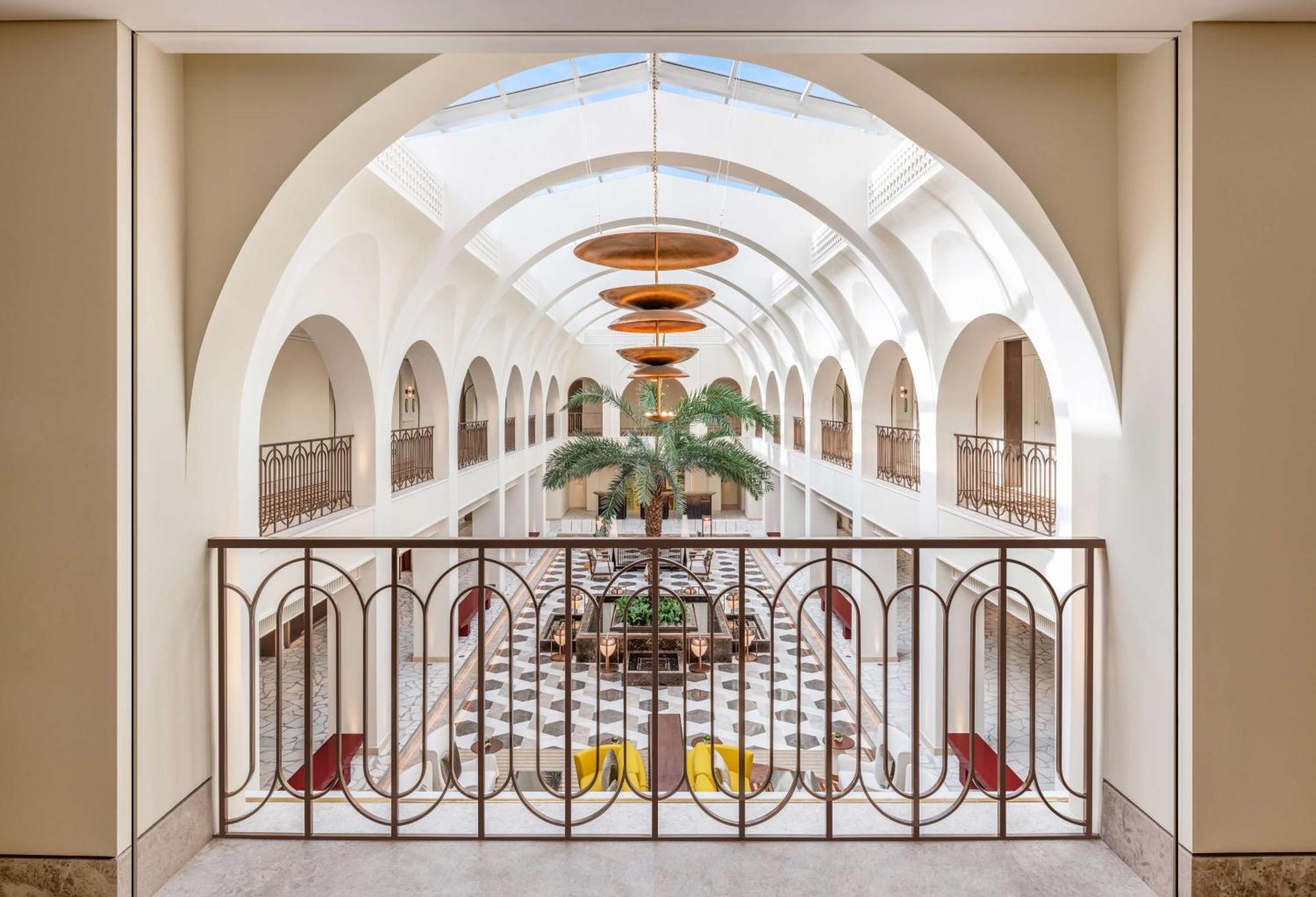 Hotel La Festa Phu Quoc, Curio Collection By Hilton Exterior foto